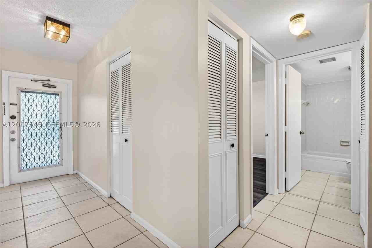 357 N Rock Island Rd #207 - Photo 5 of 29