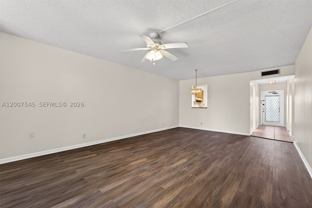 357 N Rock Island Rd #207 - Photo 6 of 29