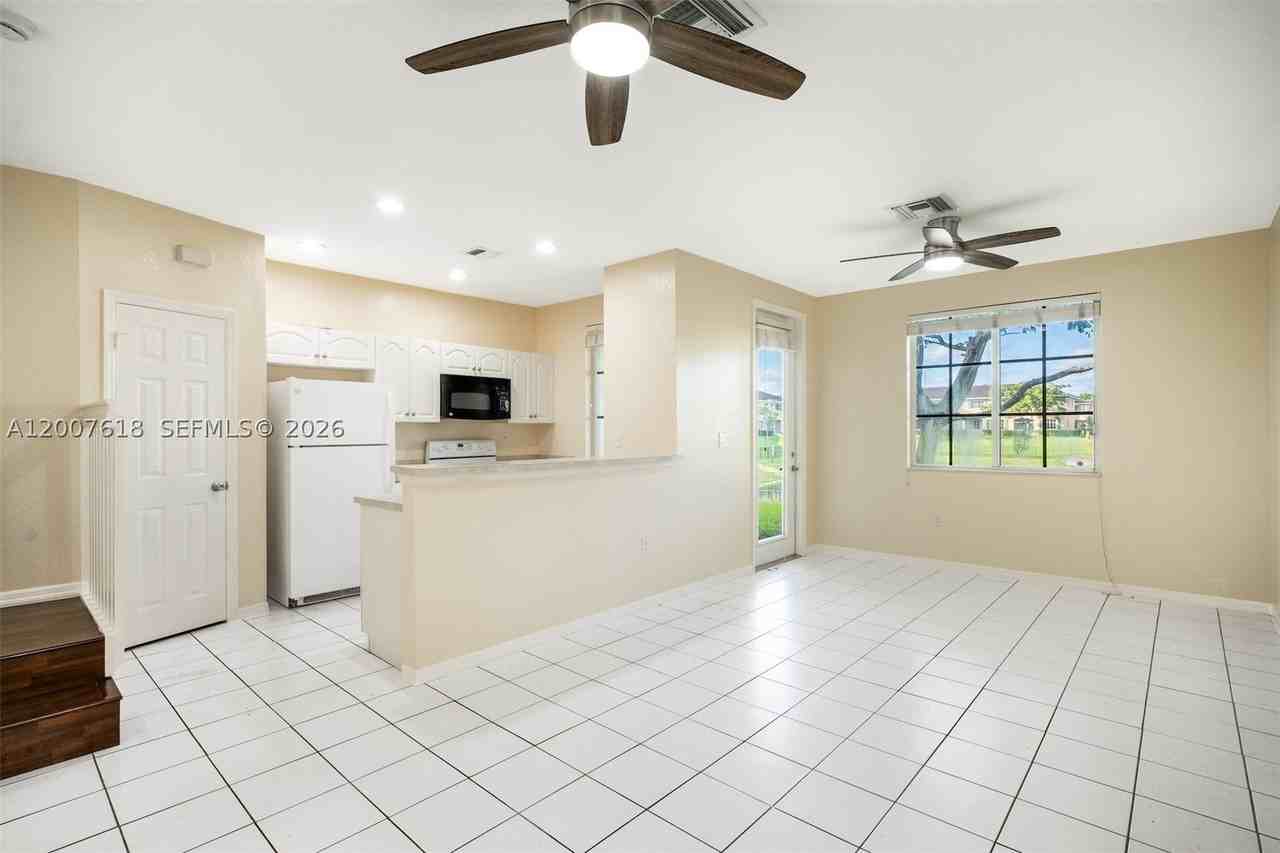 6051 Sw 19th Pl - Photo 3 of 42