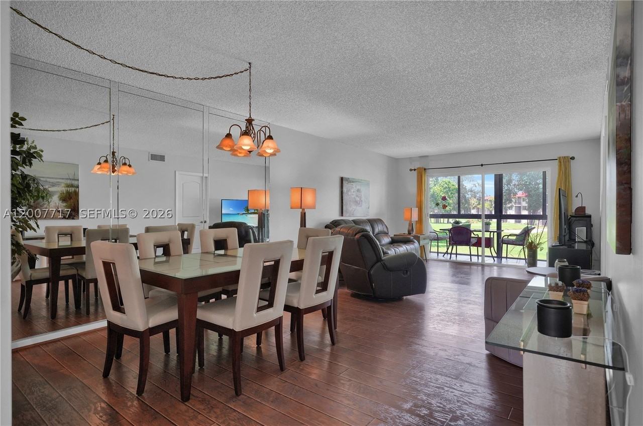 8941 S Hollybrook Blvd #203 - Photo 7 of 24