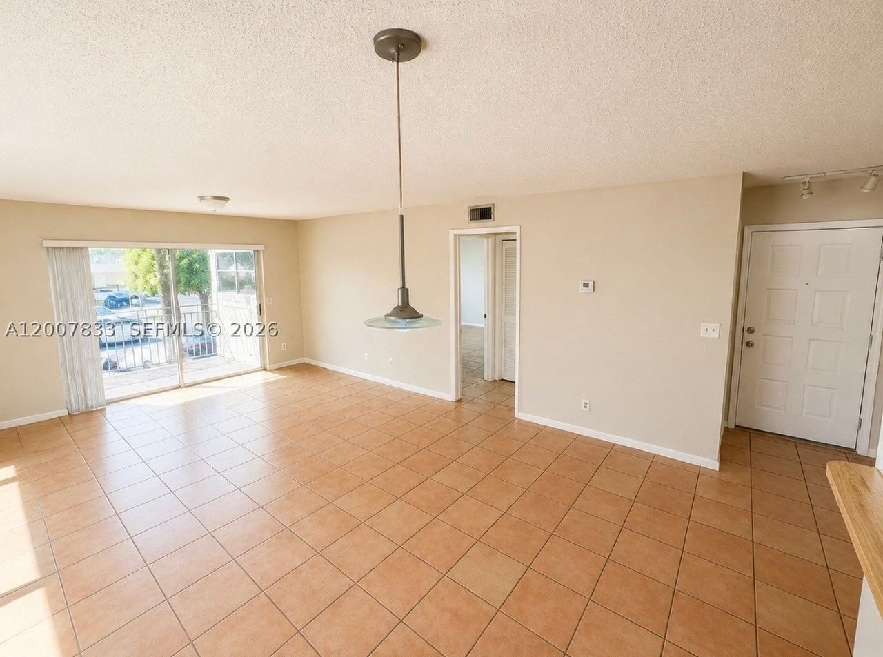 11251 Sw 13th St #201