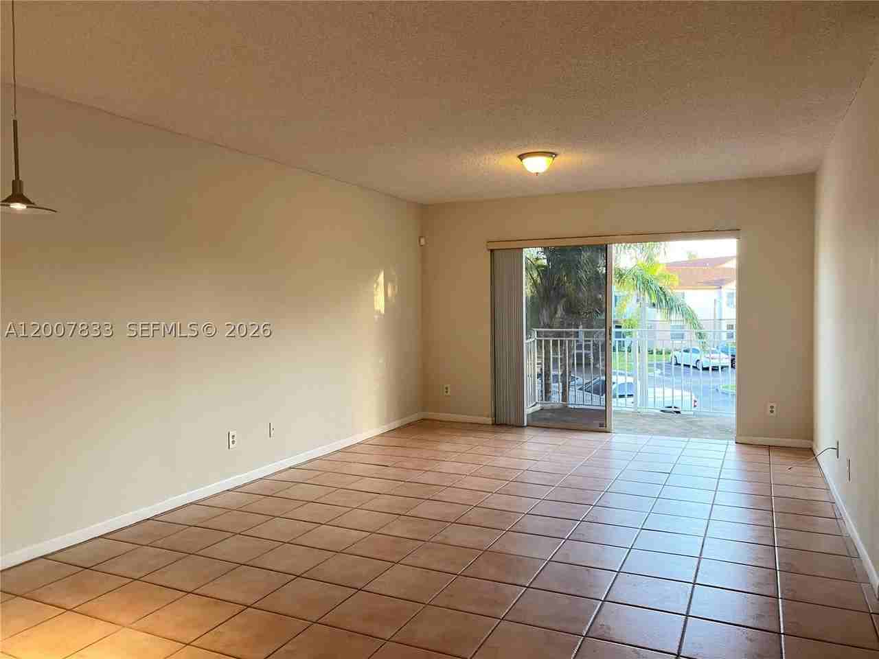 11251 Sw 13th St #201 - Photo 2 of 15