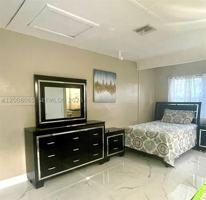 featured image of 1537 Ne 30th Ct #0