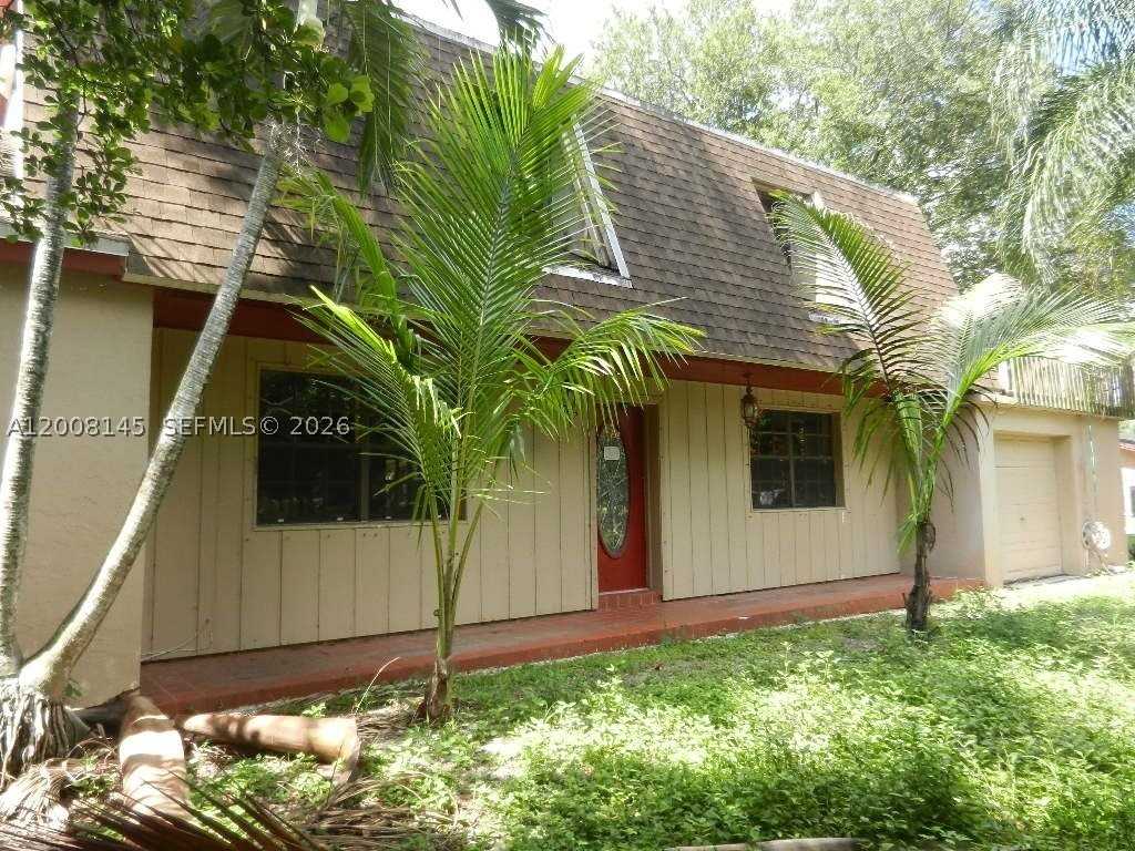 18950 Sw 240th St - Photo 3 of 50