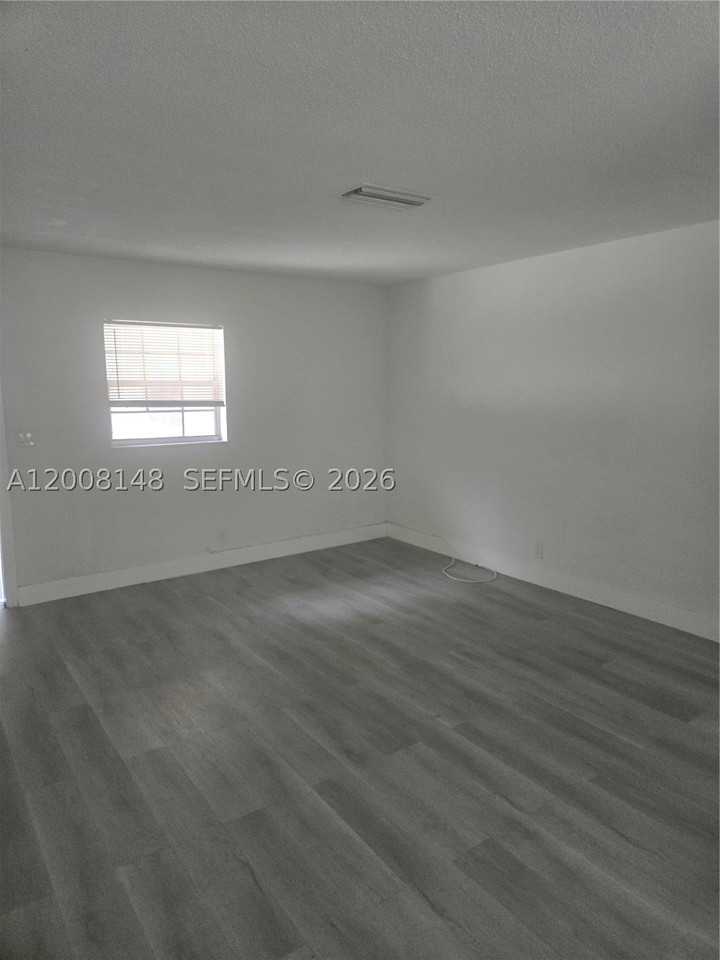 4090 Nw 31st Ter #3 - Photo 7 of 9