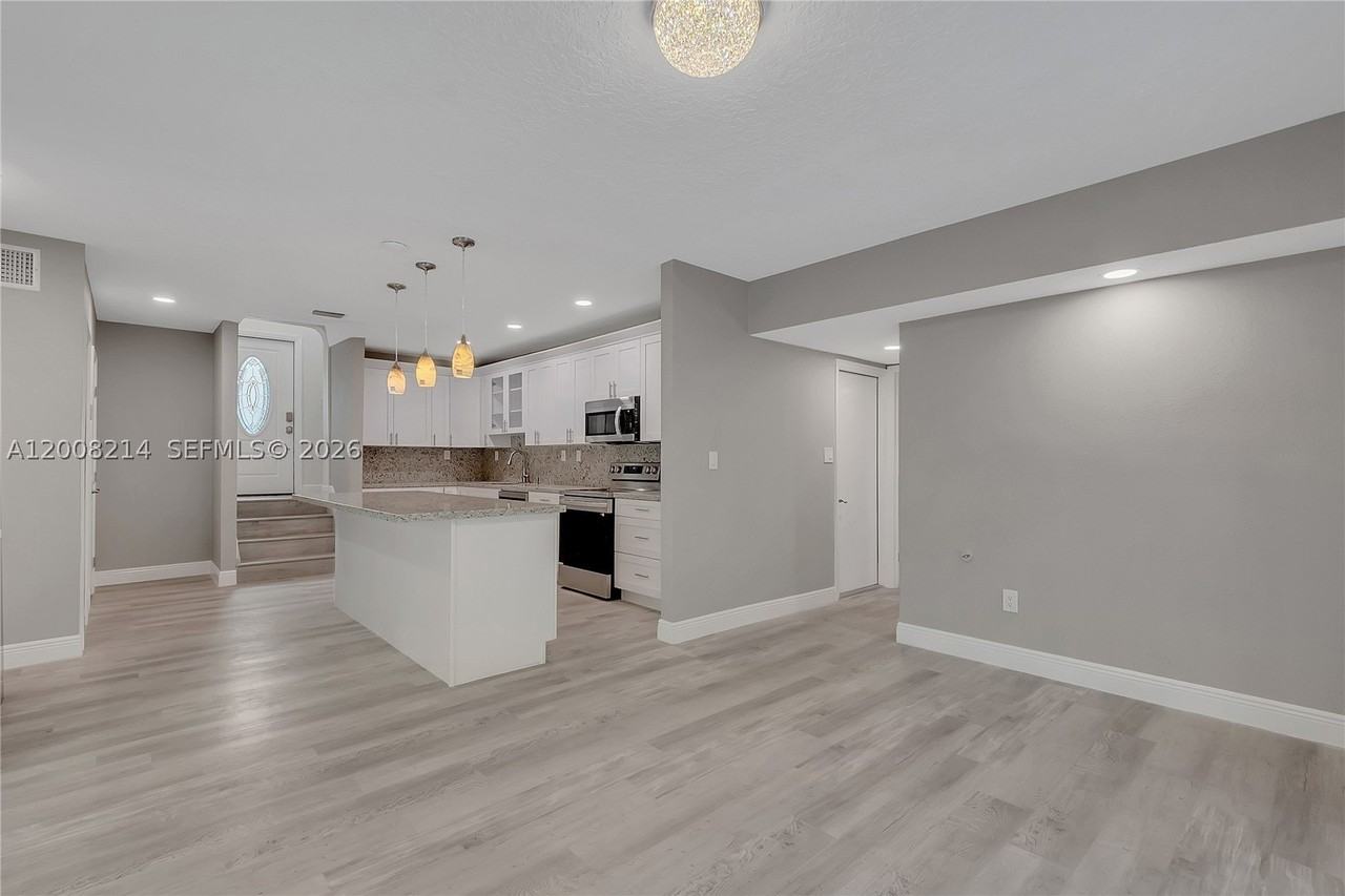 11977 Sw 269th Ter - Photo 6 of 26