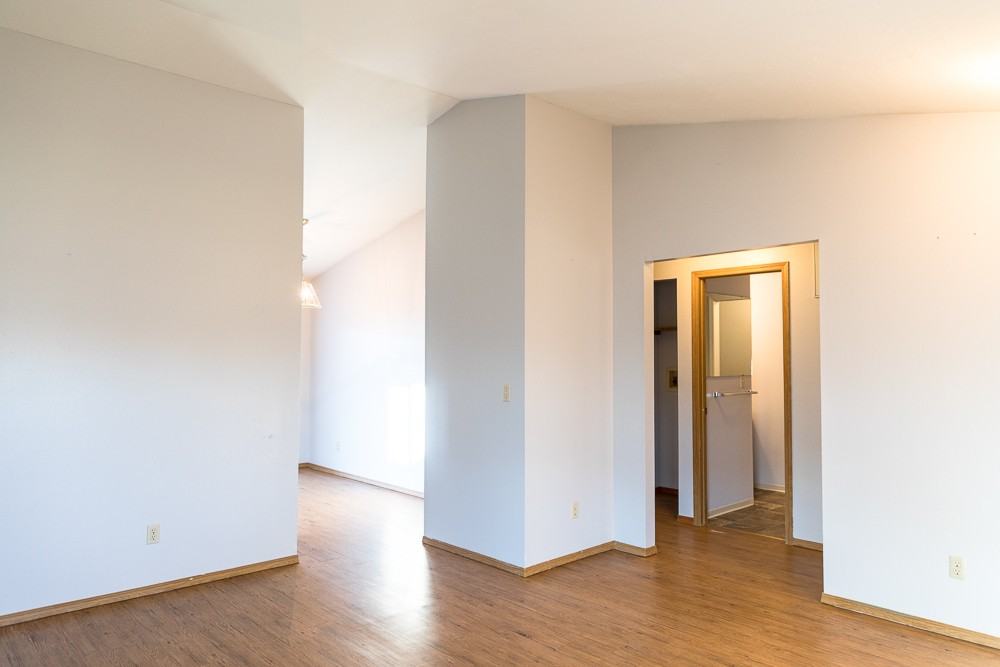 1158 Sw 14th Ave #1 - Photo 5 of 16