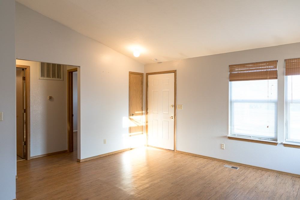 1158 Sw 14th Ave #1 - Photo 6 of 16