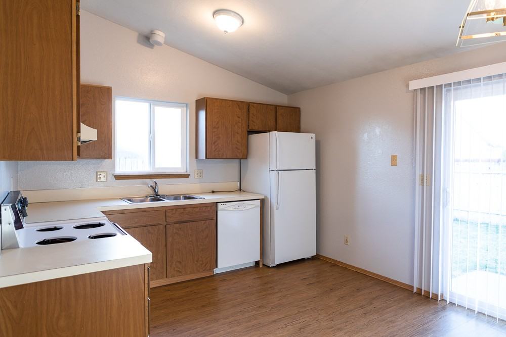 1158 Sw 14th Ave #1 - Photo 7 of 16
