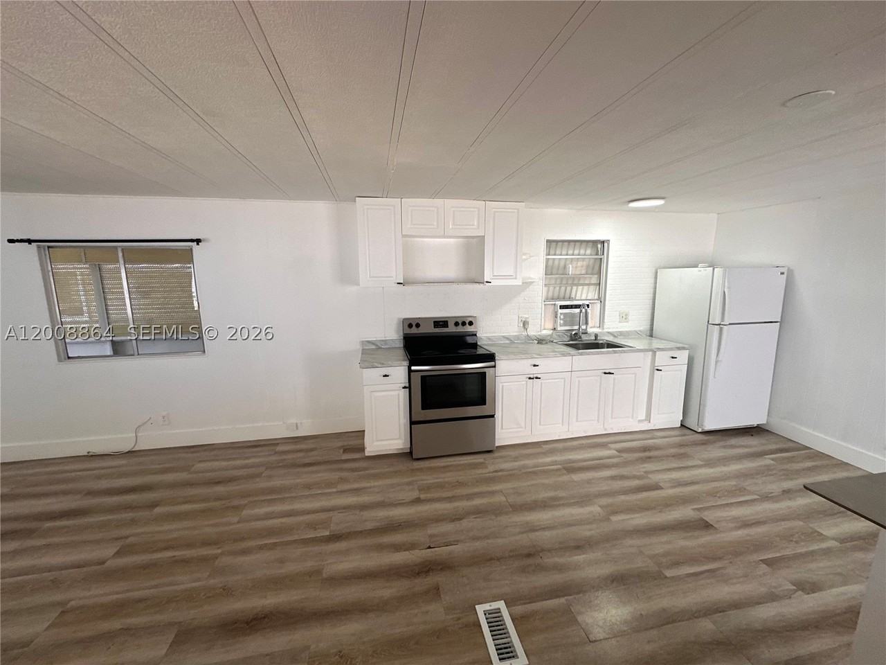 2957 Sw 54th St #0 - Photo 2 of 17