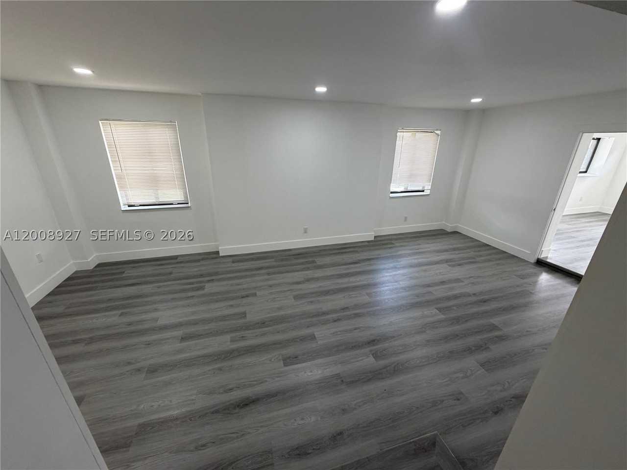 13885 Nw 5th Ave - Photo 5 of 13