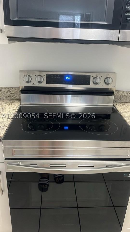 6955 Nw 186th St #F209 - Photo 5 of 14