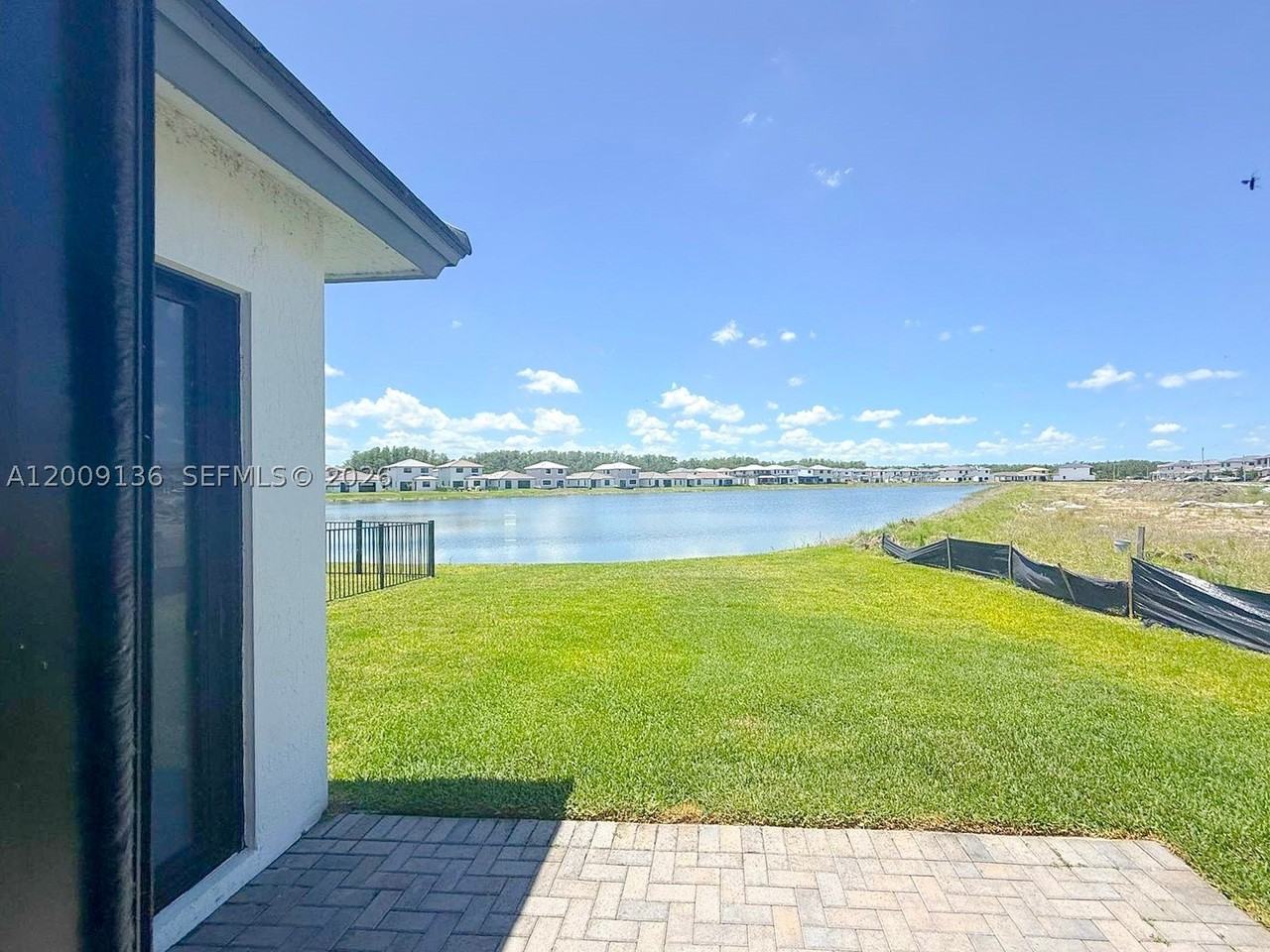 5639 Argento Dr #5639 - Photo 2 of 12