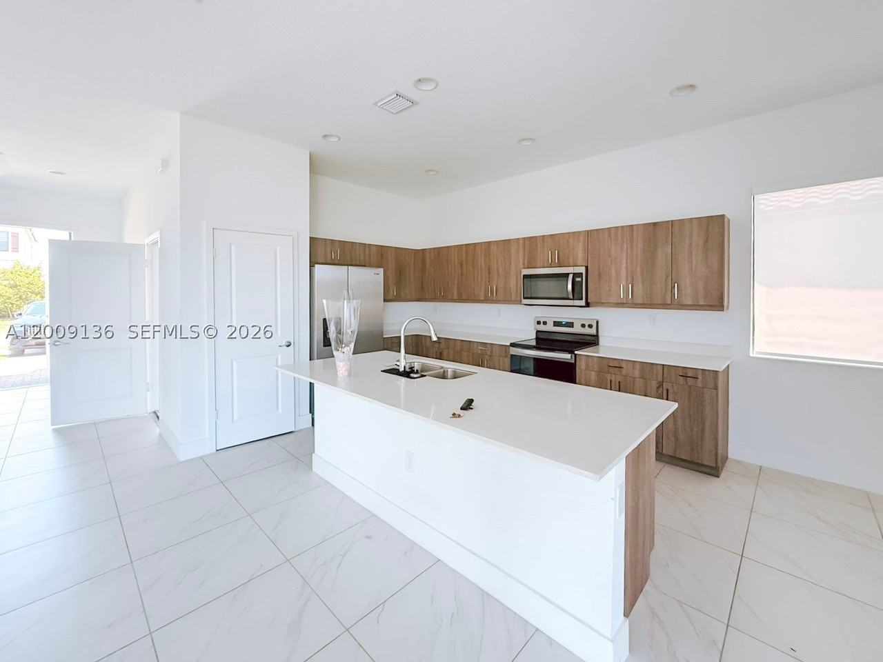 5639 Argento Dr #5639 - Photo 3 of 12
