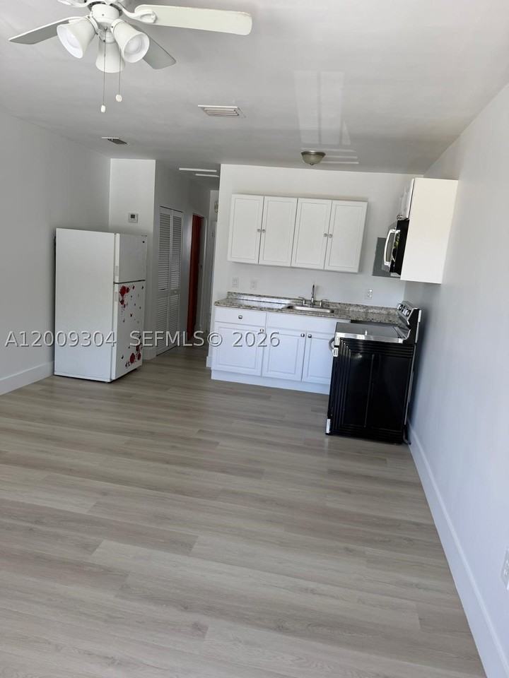 4840 Nw 27th Ave #2 - Photo 3 of 10