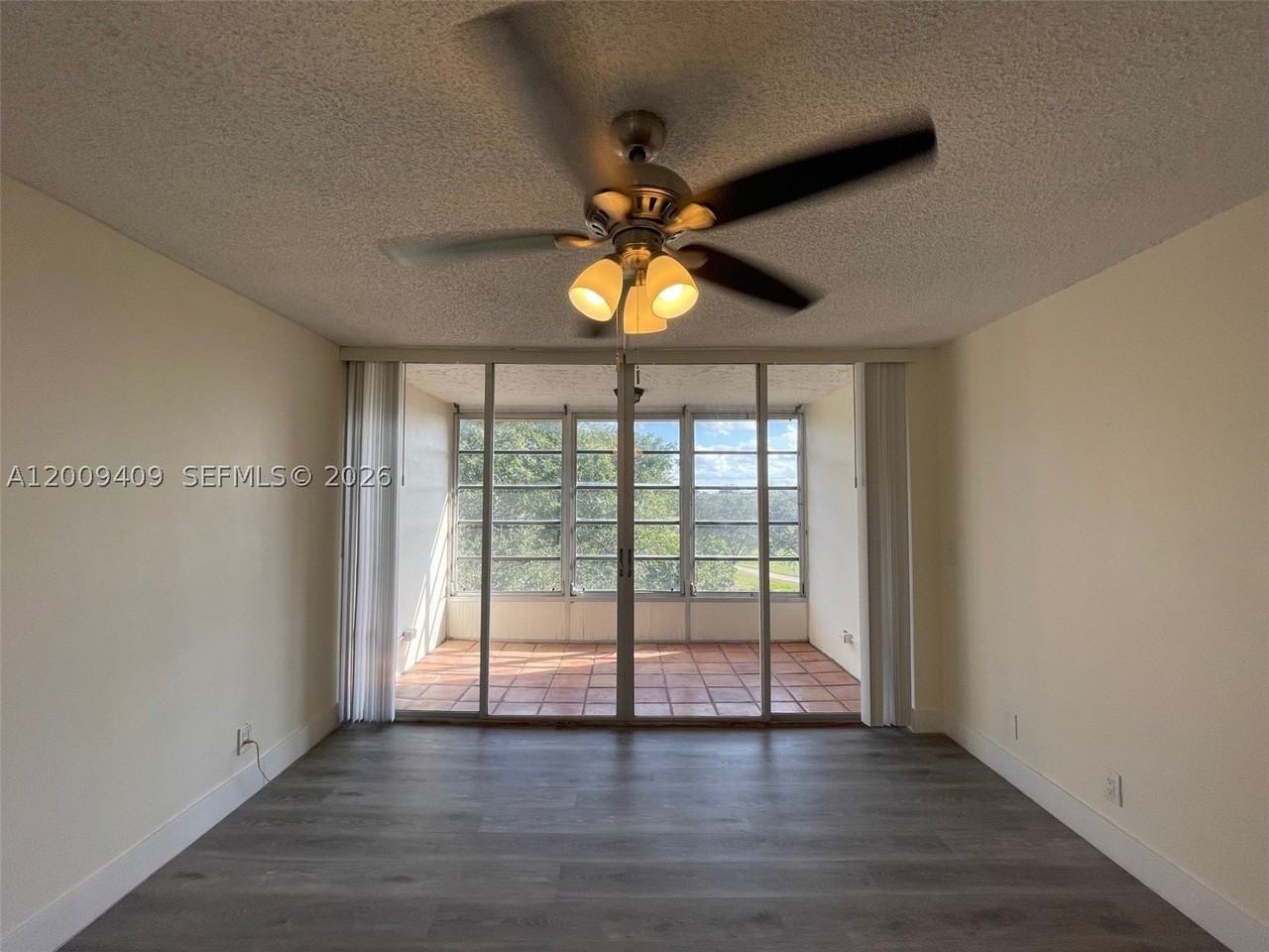 9471 Evergreen Pl #401 - Photo 7 of 45