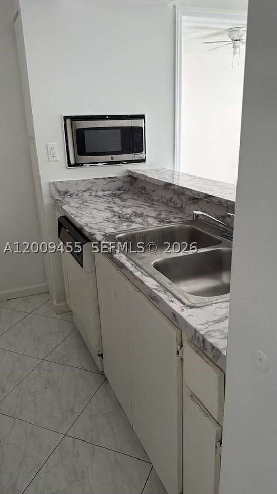 6995 Nw 186th St #E507 - Photo 3 of 16