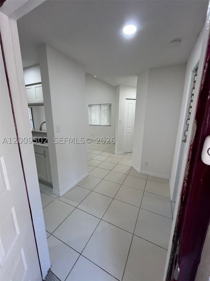 9203 Sw 138th Pl #9203 - Photo 4 of 22