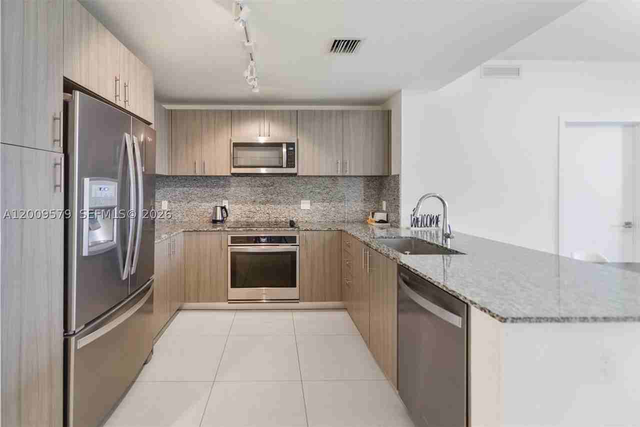 5350 Nw 84th Ave #509 - Photo 3 of 49
