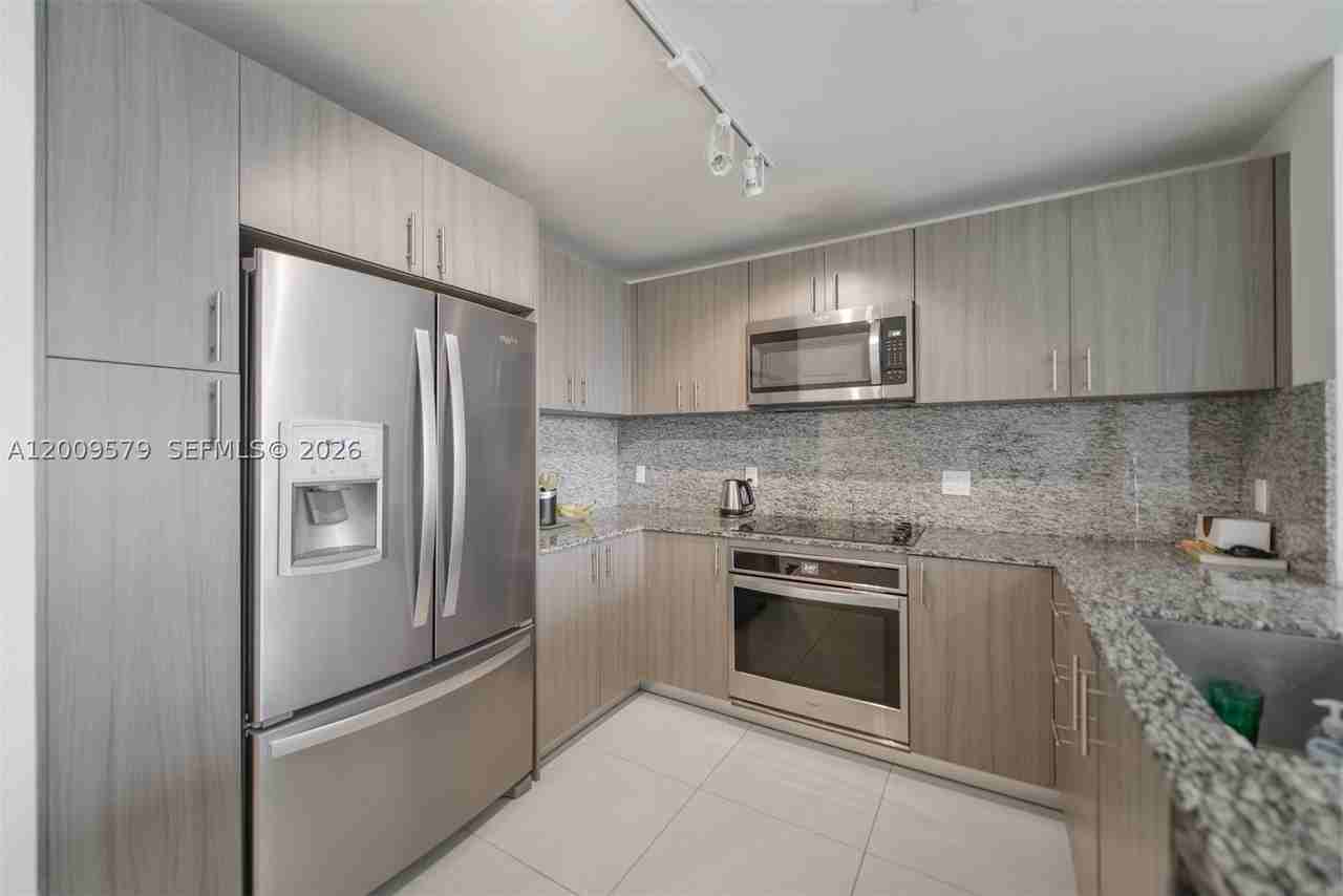 5350 Nw 84th Ave #509 - Photo 5 of 49