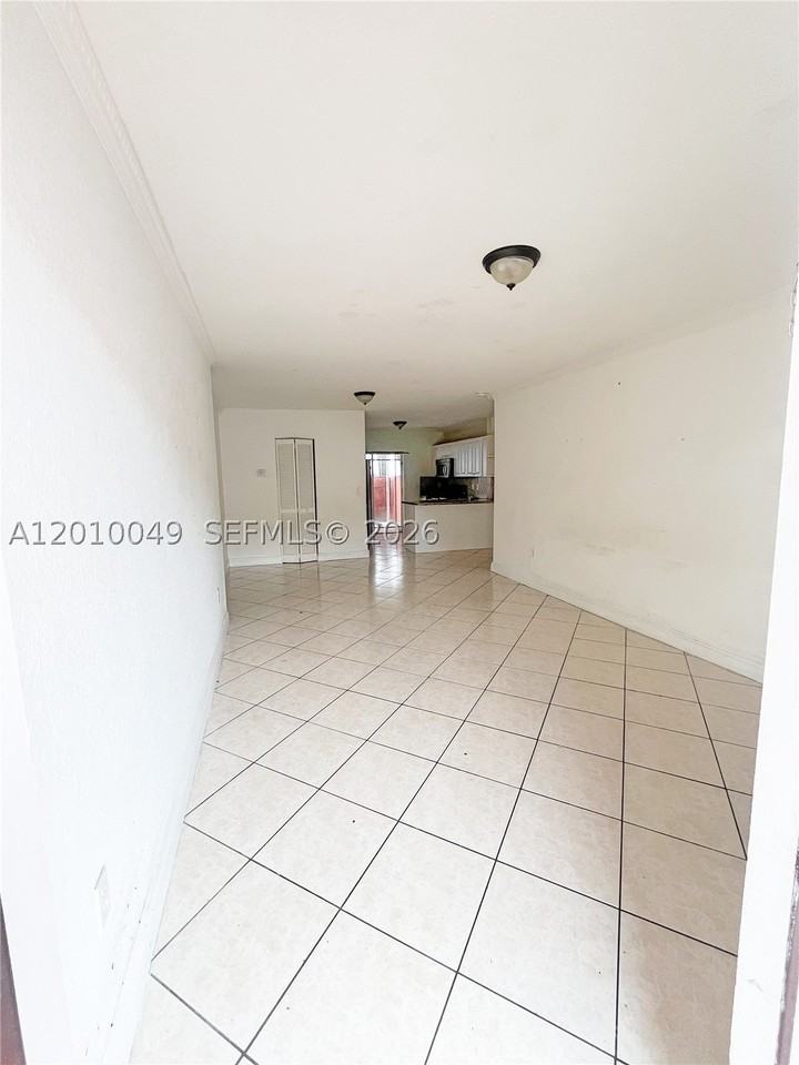11051 W Okeechobee Rd #101 - Photo 3 of 33