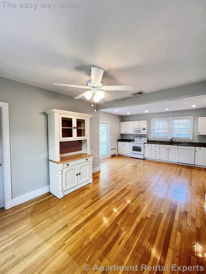 36 Dedham St #1 - Photo 2 of 15