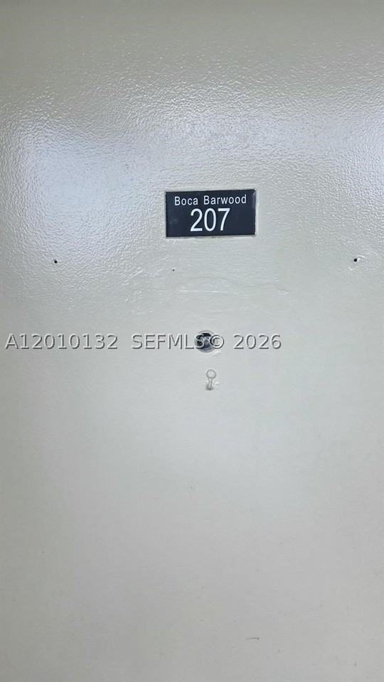 23305 Barwood Ln N #207 - Photo 7 of 27