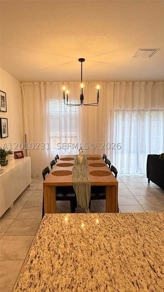 20761 Ne 2nd Ct - Photo 6 of 48
