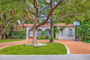 featured image of 7711 Coquina Dr #0