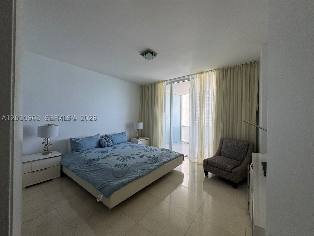 15901 Collins Ave #1102 - Photo 5 of 20