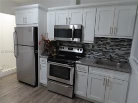2433 Nw 96th St #B - Photo 1 of 1
