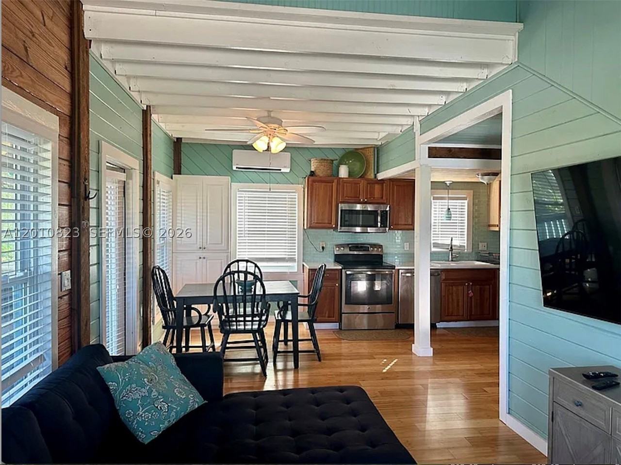 813 Hawksbill Ln - Photo 4 of 15
