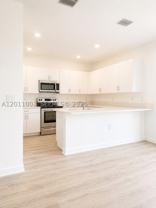 925 Ne 211th St #925 - Photo 1 of 1