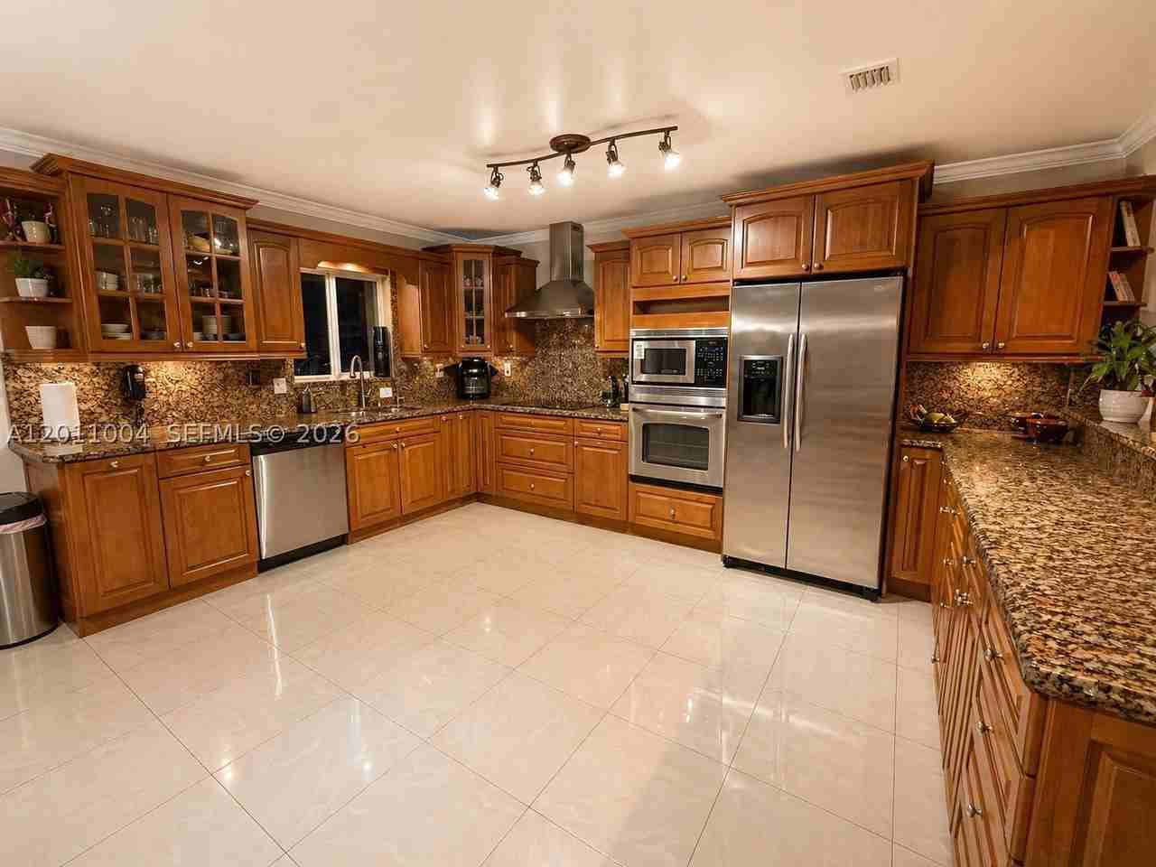 10290 Sw 24th Ct - Photo 4 of 50