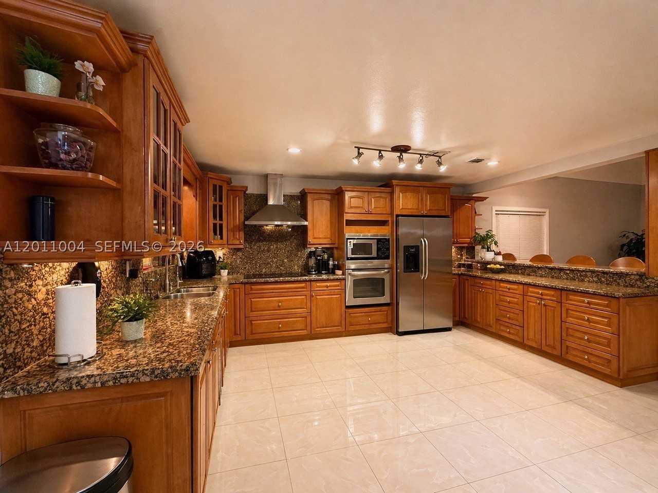10290 Sw 24th Ct - Photo 7 of 50
