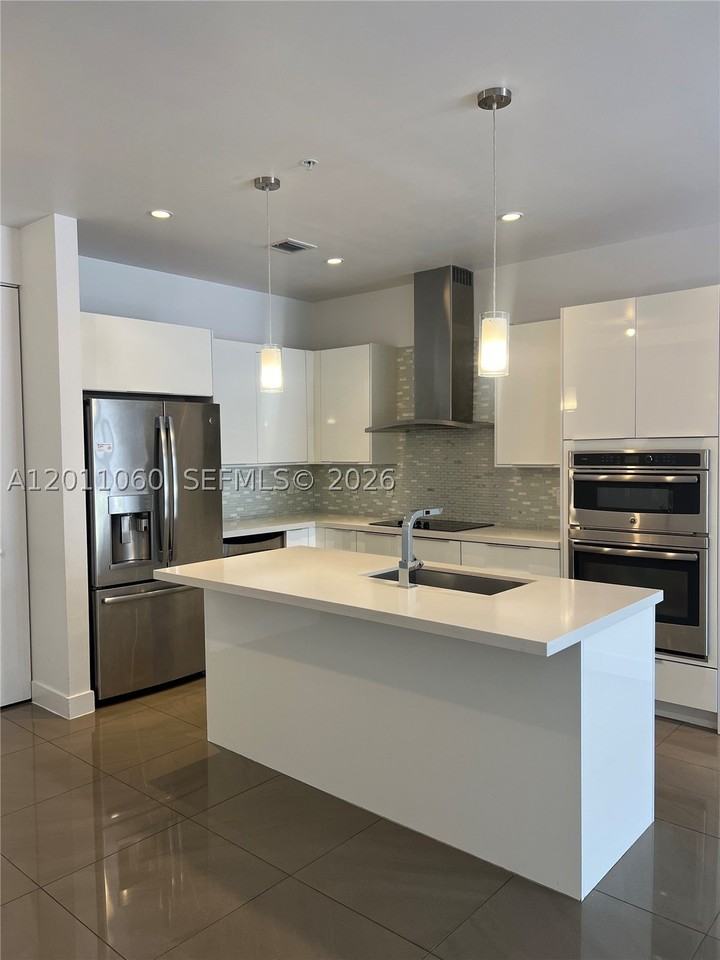 10245 Nw 63rd Ter #103 - Photo 3 of 10