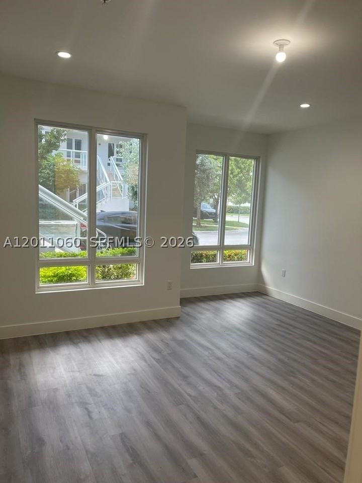 10245 Nw 63rd Ter #103 - Photo 5 of 10