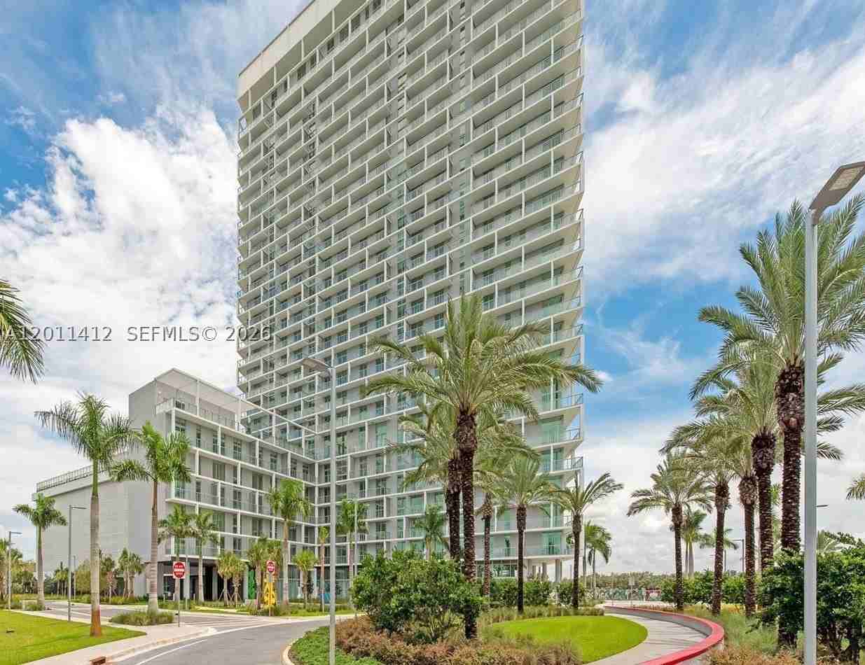 2000 Metropica Way #2206