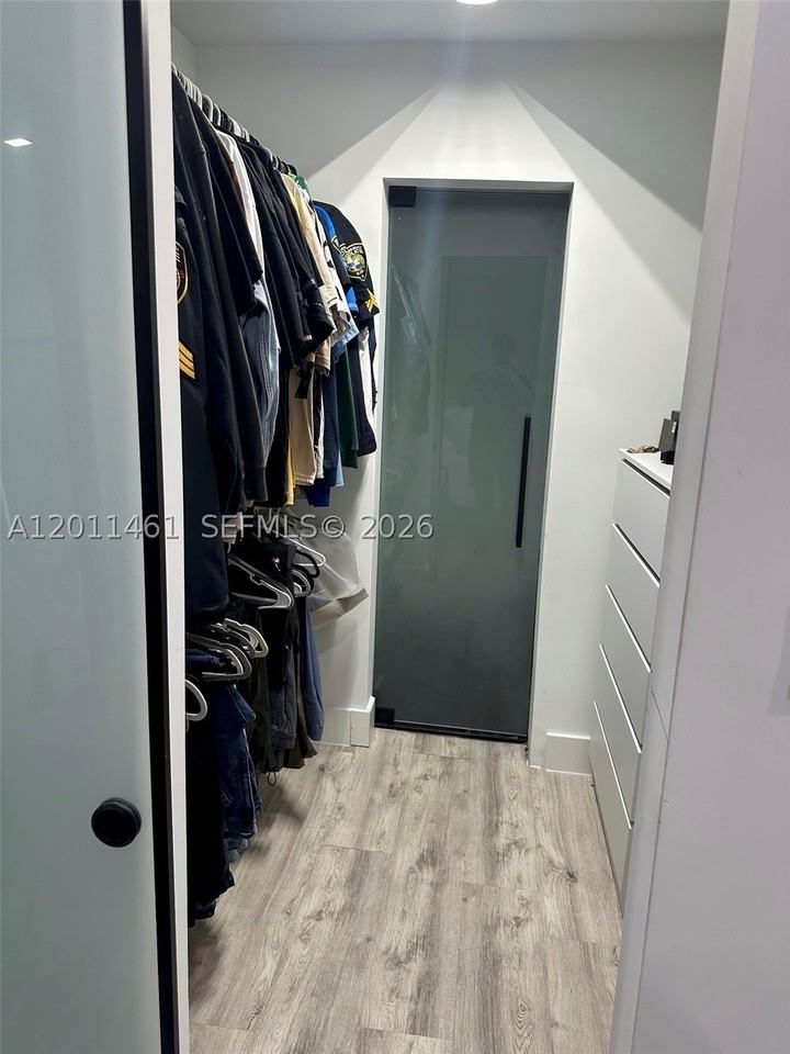 709 Sw 79th Ter - Photo 6 of 16