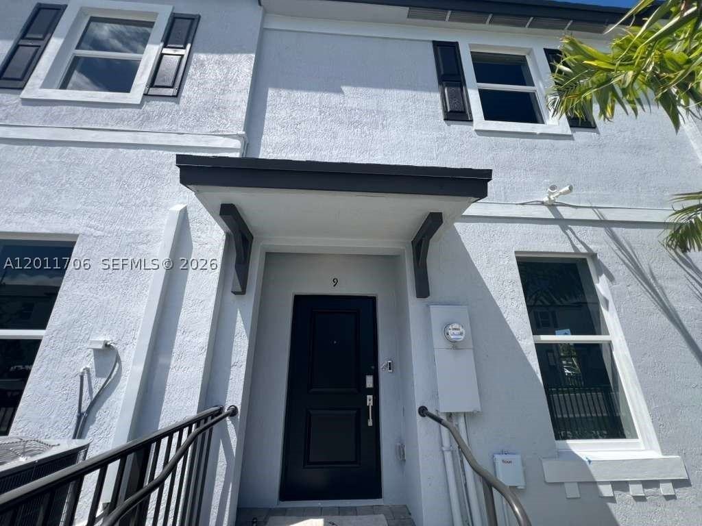12430 Sw 248th St #9 - Photo 2 of 13