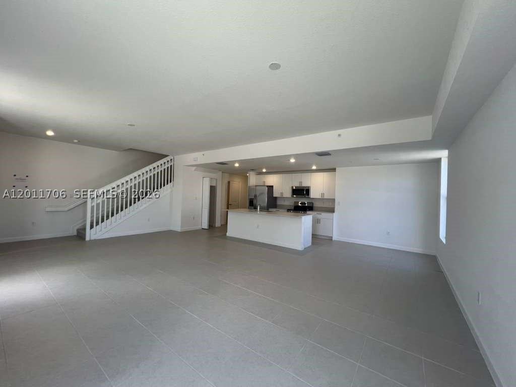 12430 Sw 248th St #9 - Photo 5 of 13