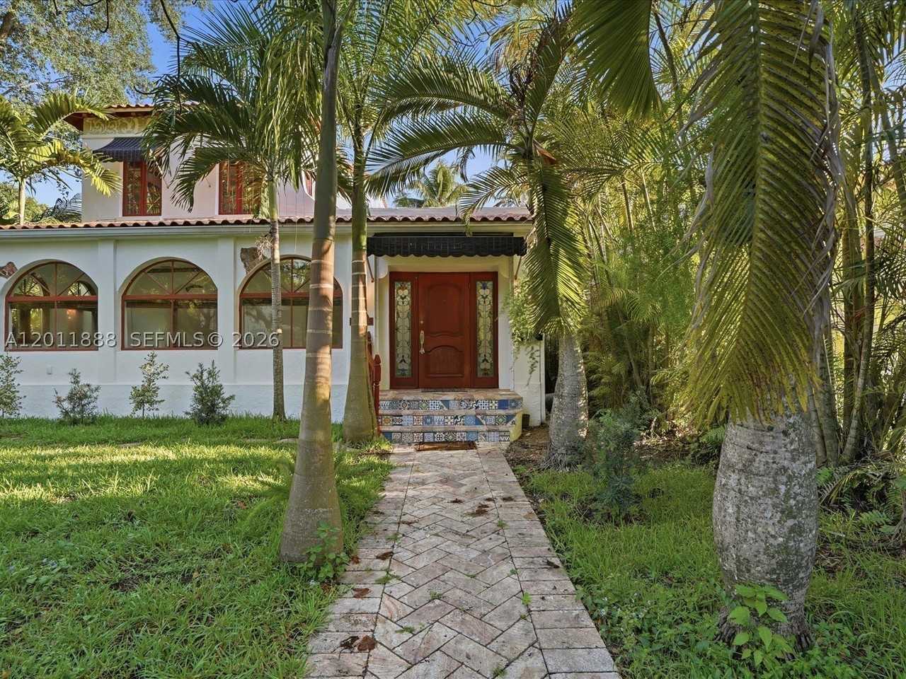1137 Asturia Ave - Photo 2 of 50