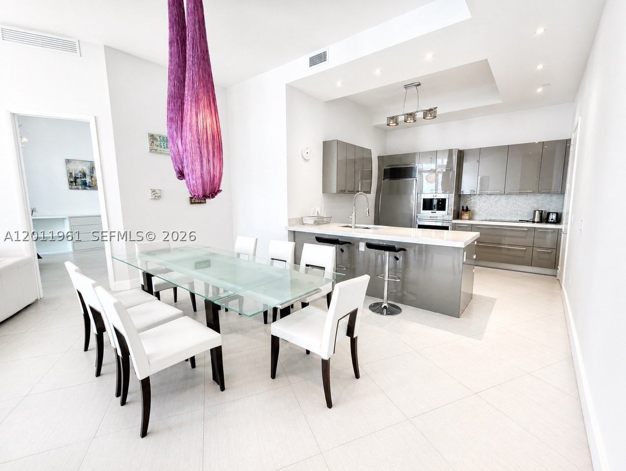 15901 Collins Ave #4303 - Photo 6 of 37