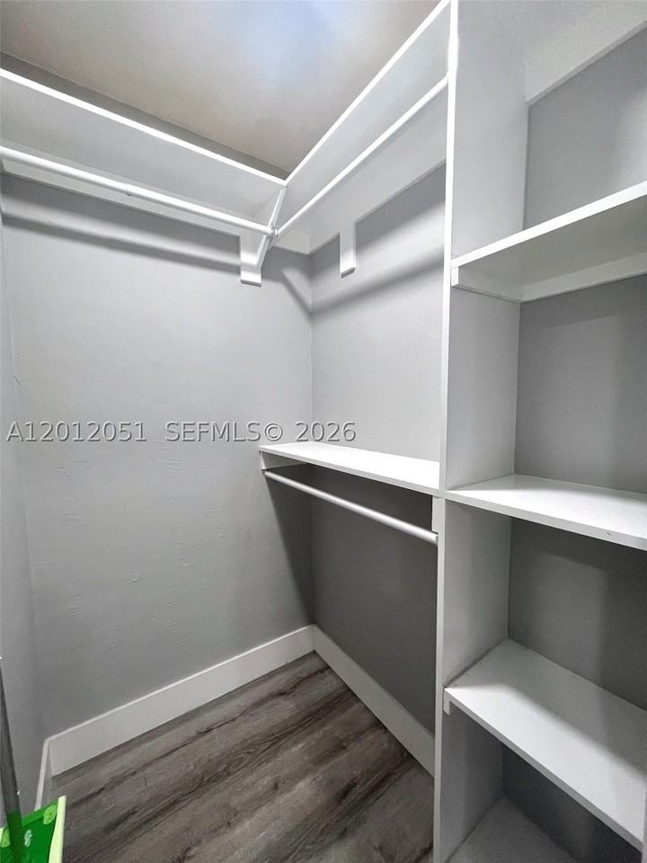 6310 Sw 79th St #20 - Photo 6 of 19