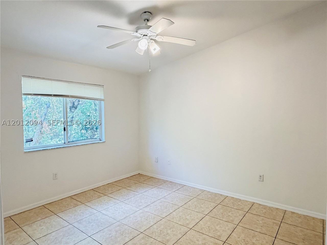 1300 Se 31st Ct #201-36 - Photo 4 of 9