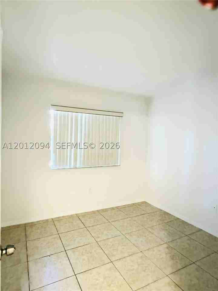 1300 Se 31st Ct #201-36 - Photo 7 of 9