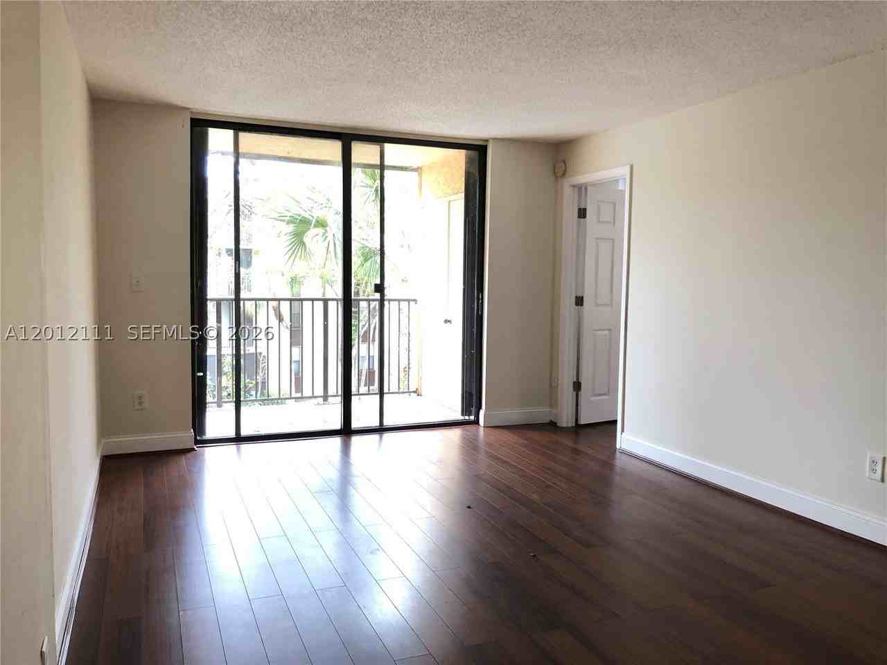 14301 N Kendall Dr #309B - Photo 3 of 21