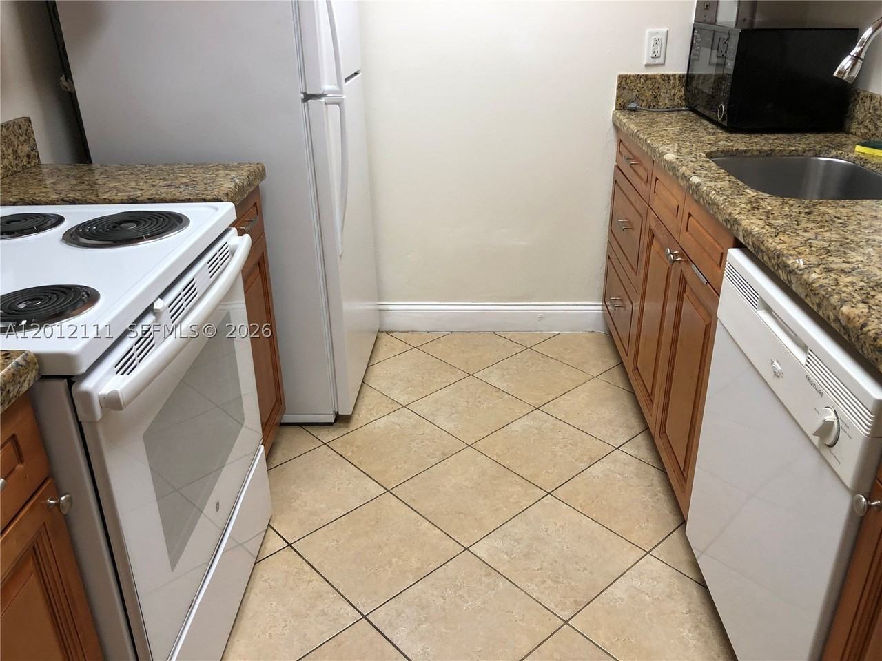 14301 N Kendall Dr #309B - Photo 7 of 21