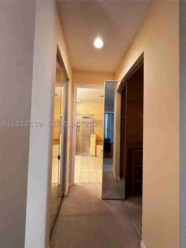 606 Mariner Bay Blvd - Photo 4 of 26