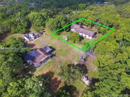 featured image of 19600 Sw 256th St #A